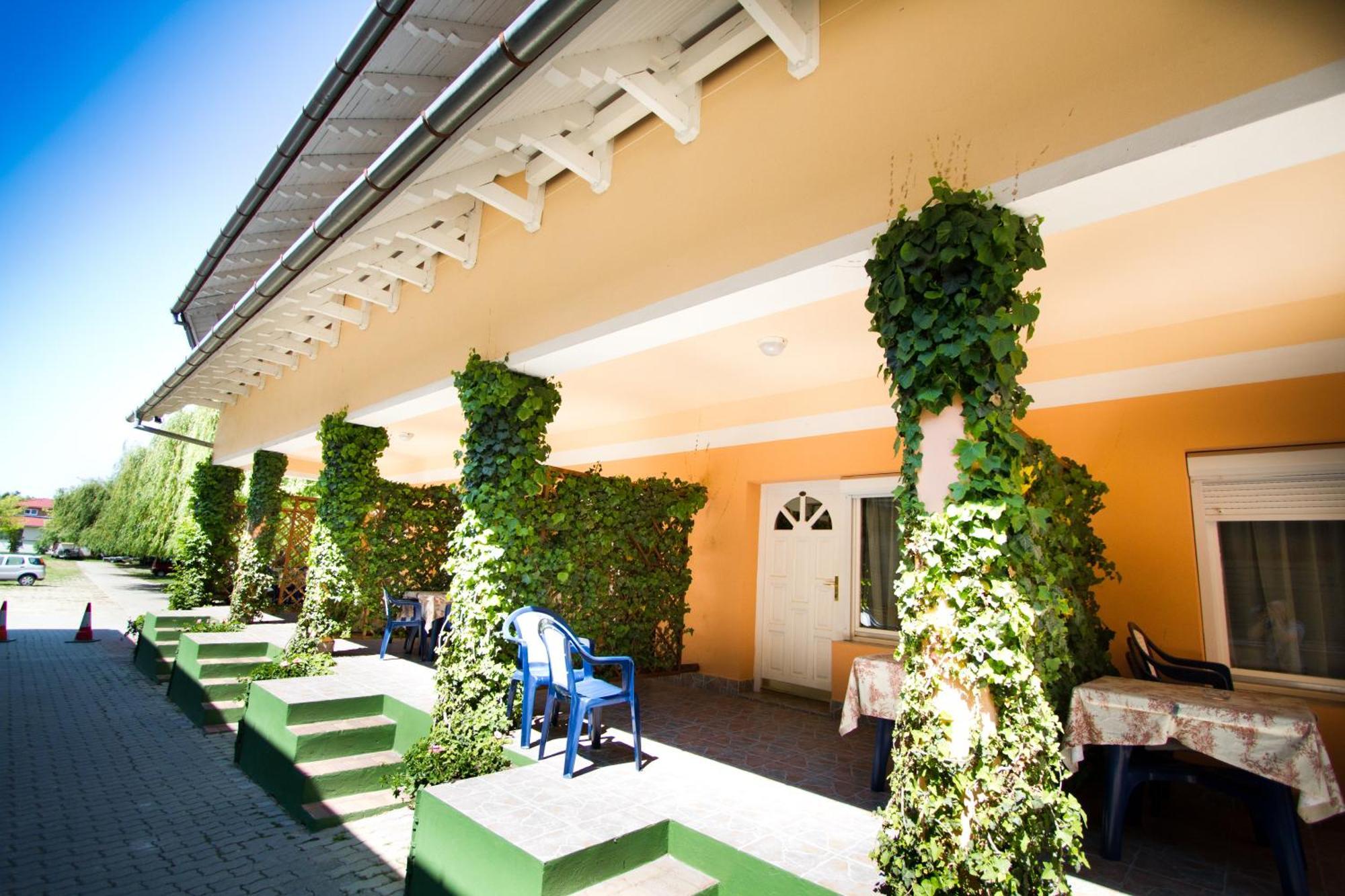 Piknik Wellness Hotel Siófok
