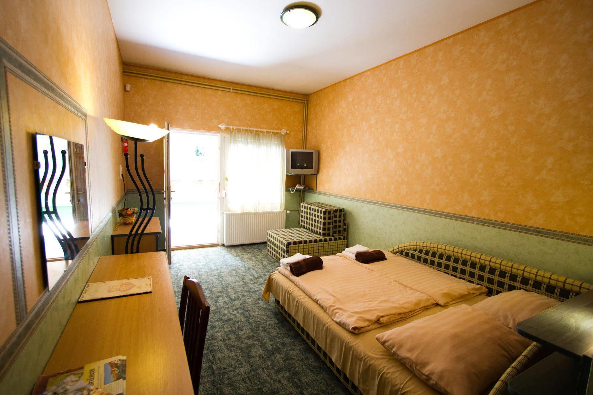 Piknik Wellness Hotel 3*